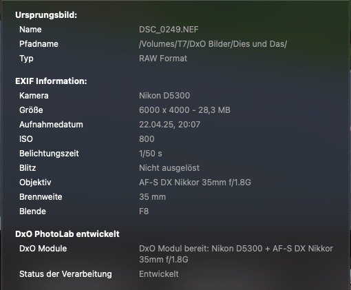 Kameradetails zum Bild Landstrasse mit Obstbäumen