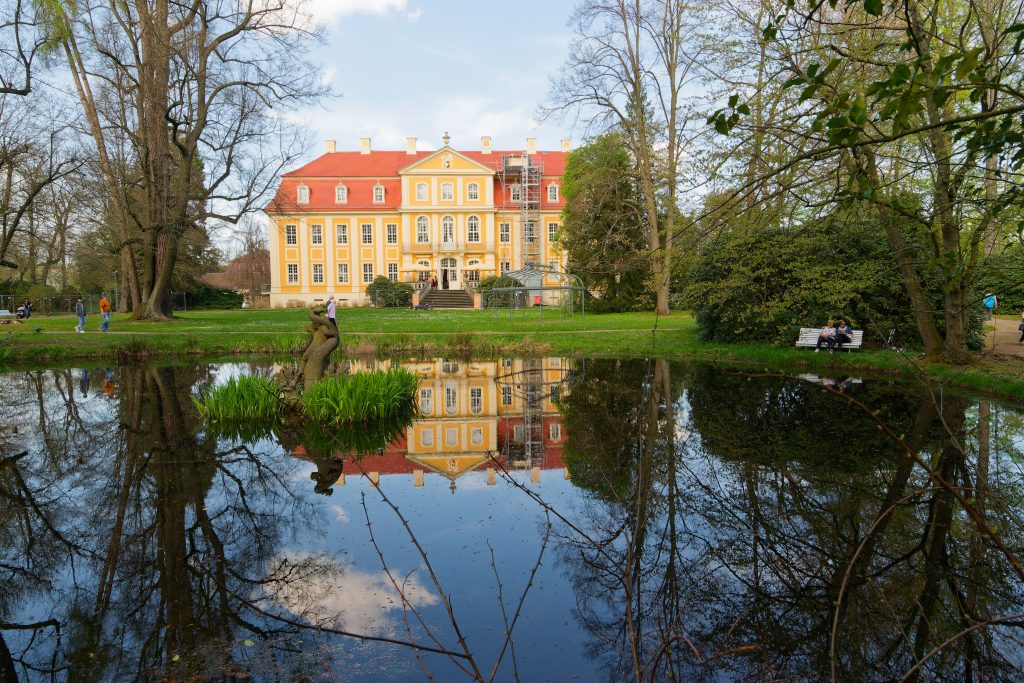 Schloss Rammenau von der Rückseite aus Fotografiert
