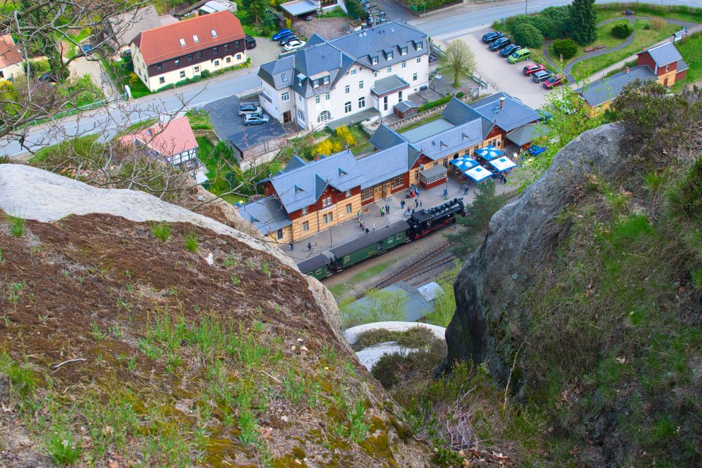 Eisenbahn im Tal von Zittau nach Oybin